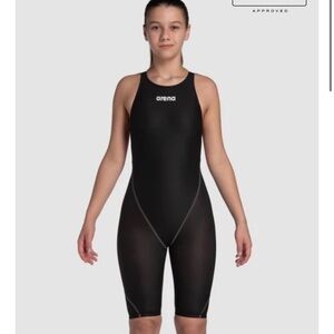 Quechua Black Women's Competitive Kneesuit Swimsuit